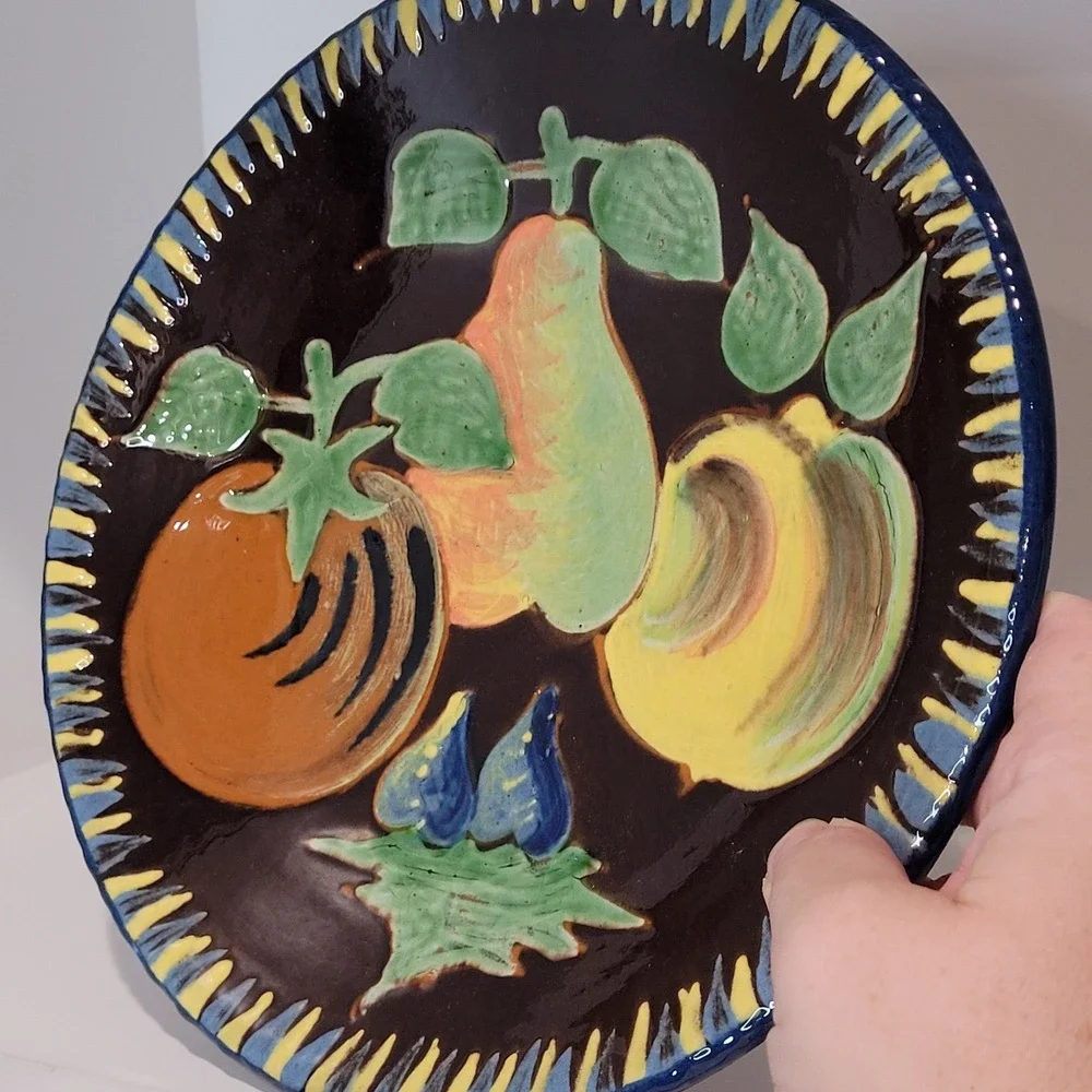 Vintage Italian Studio Pottery Embossed Fruit Plate Dark‎ Glaze Sign Luigiolanta